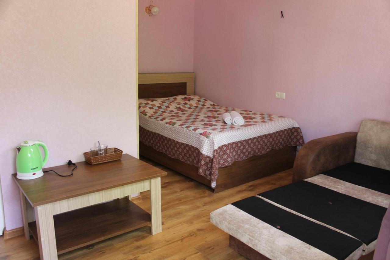 Lilia Guesthouse Sighnaghi Exteriör bild